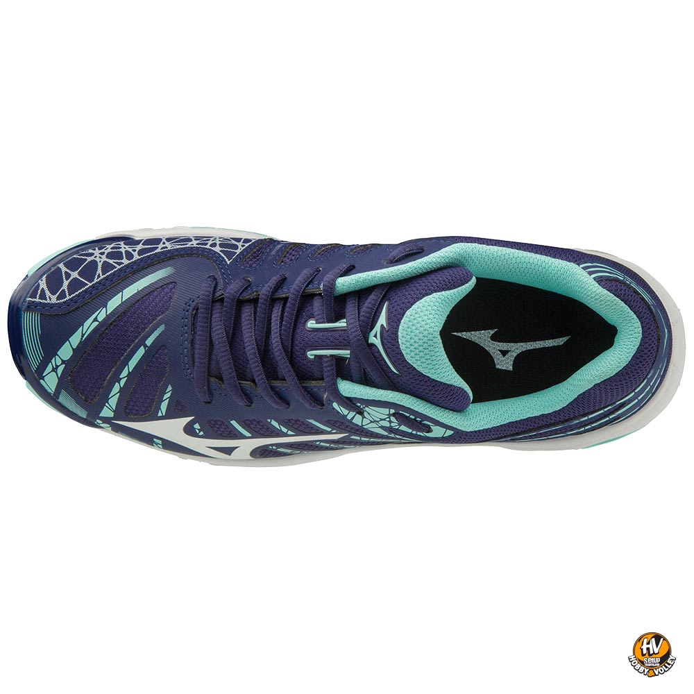 mizuno wave voltage mid